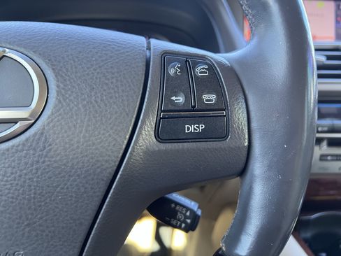 Used 2014 Lexus LS 460 image 20