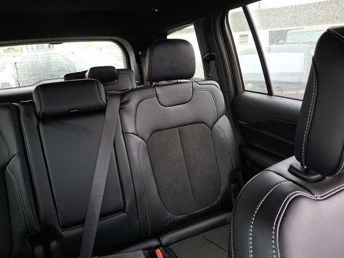 New 2025 Jeep Grand Cherokee L Altitude AWD/4WD image 14