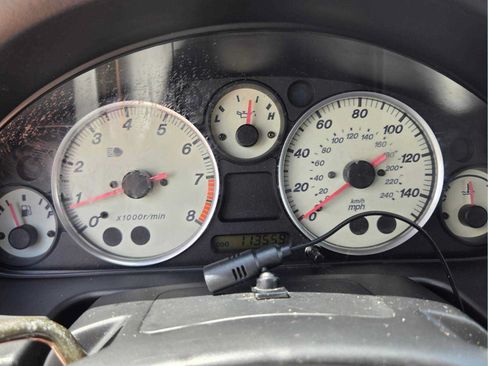 Used 2003 MAZDA MX-5 Miata LS RWD image 28
