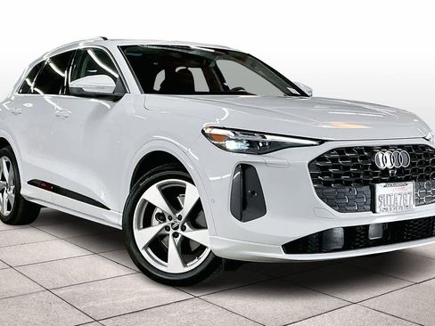 Used 2025 Audi Q5 Prestige image 2