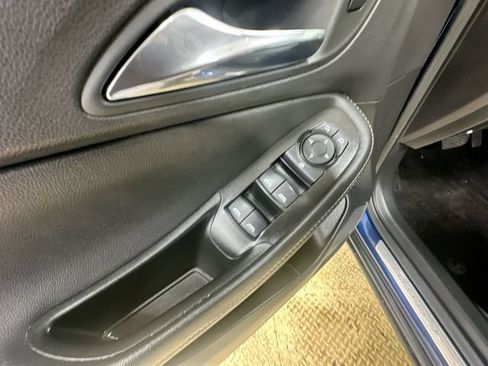 Used 2023 Buick Encore GX Preferred w/ Cold Weather Comfort Package AWD/4WD image 16