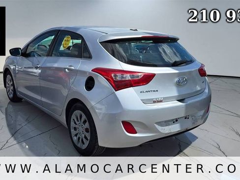 Used 2016 Hyundai Elantra GT FWD image 3