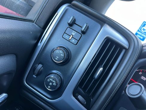 Used 2015 GMC Sierra 3500 SLE w/ SLE Preferred Package image 21