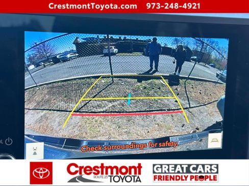 Certified 2025 Toyota Tacoma SR5 AWD/4WD image 27