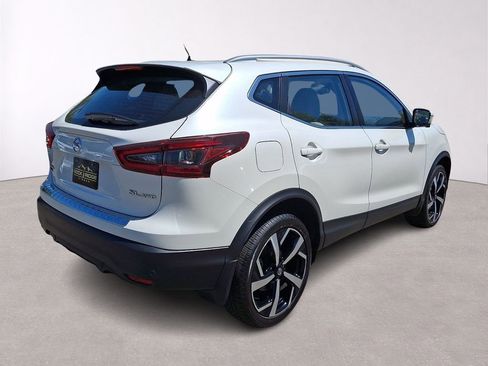 Used 2022 Nissan Rogue Sport SL AWD/4WD image 7