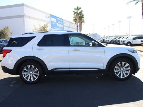 Certified 2021 Ford Explorer Limited w/ Hybrid Equipment Group 310A image 10