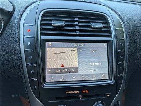Used 2020 Lincoln Nautilus Reserve FWD image 38