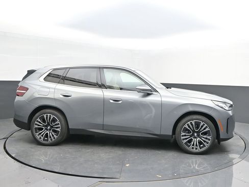 Used 2025 BMW X3 xDrive30i w/ Premium Package image 8