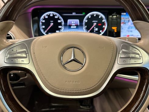 Used 2017 Mercedes-Benz S 550 Sedan image 18