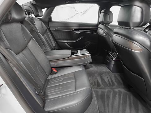 Used 2021 Audi A8 L 3.0T w/ Executive Plus Package AWD/4WD image 3