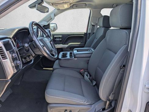 Used 2018 Chevrolet Silverado 1500 LT w/ LT Eassist Package AWD/4WD image 15