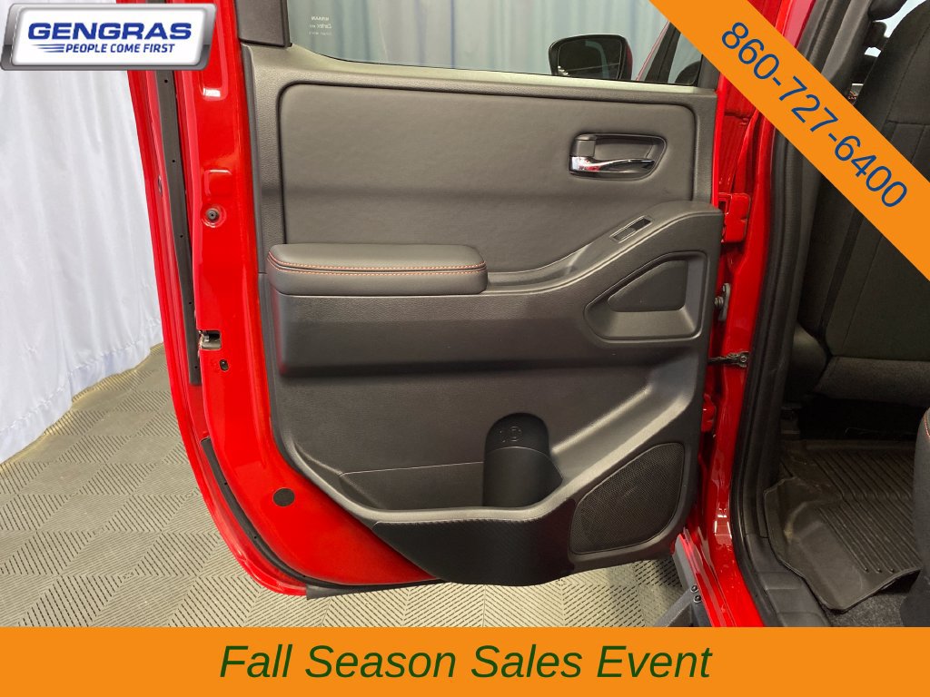 Used 2023 Nissan Frontier PRO-4X w/ Pro Convenience Package AWD/4WD image 26
