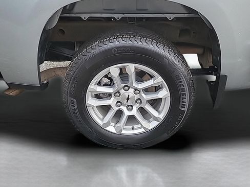 Used 2026 Chevrolet Silverado 1500 RST AWD/4WD image 9