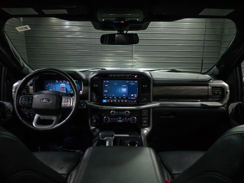 Used 2024 Ford F150 Lariat image 14