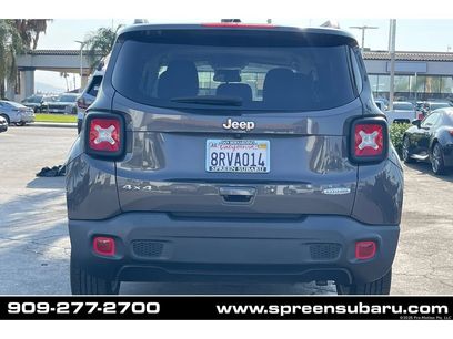 Used 2020 Jeep Renegade Latitude w/ Cold Weather Group