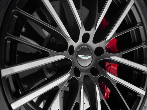 Used 2023 Aston Martin DBX 707 AWD/4WD image 22