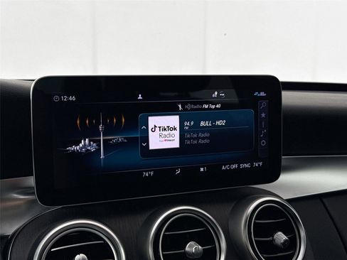 Used 2020 Mercedes-Benz C 300 4MATIC Sedan image 24