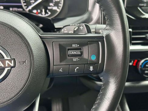 Used 2024 Nissan Pathfinder SV AWD/4WD image 21