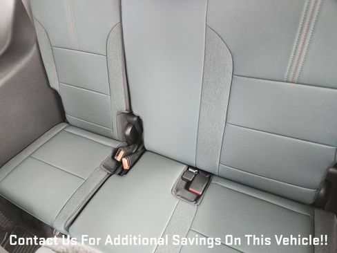 New 2026 GMC Acadia AT4 w/ Luxury Package AWD/4WD image 24