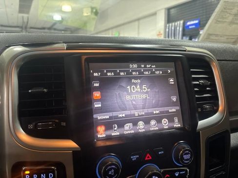 Used 2015 RAM 1500 Big Horn AWD/4WD image 25