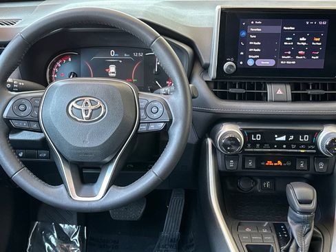 Certified 2023 Toyota RAV4 XLE w/ Convenience Package FWD image 18