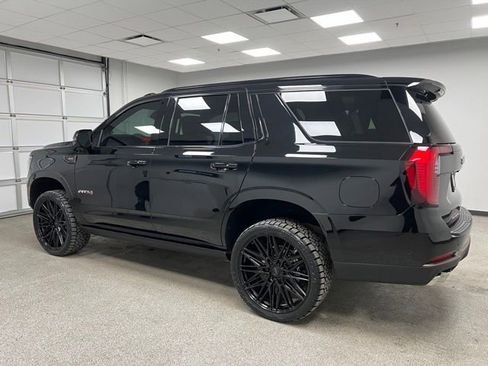 Used 2025 GMC Yukon AT4 Ultimate w/ LPO, Floor Liner Package image 6