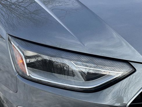 Used 2021 Audi A4 2.0T Premium w/ Convenience Package image 18