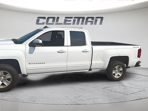 Used 2017 Chevrolet Silverado 1500 LT w/ All Star Edition AWD/4WD image 3
