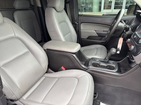 Used 2019 Chevrolet Colorado W/T image 13