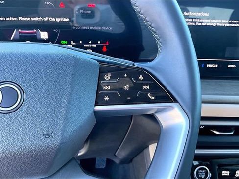 Used 2025 Audi Q5 2.0T Premium Plus w/ Premium Plus image 21