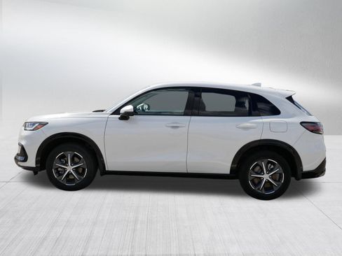 Certified 2024 Honda HR-V EX-L image 4