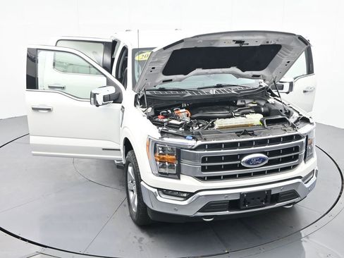 Used 2022 Ford F150 Lariat w/ Max Trailer Tow Package image 31