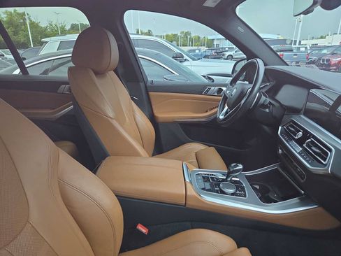 Used 2019 BMW X5 xDrive40i w/ Convenience Package AWD/4WD image 11