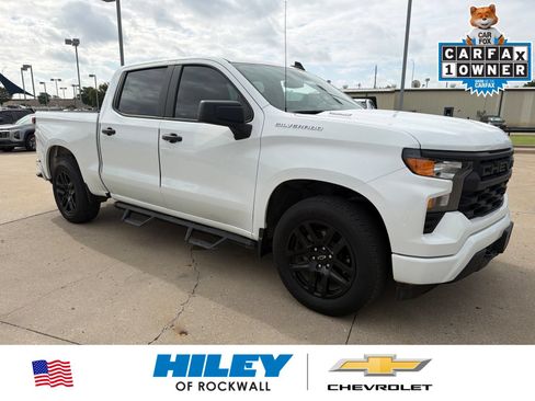 Used 2024 Chevrolet Silverado 1500 Custom RWD image 1