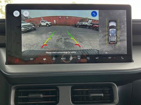 New 2026 Ford Maverick Lariat w/ Black Appearance Package image 38