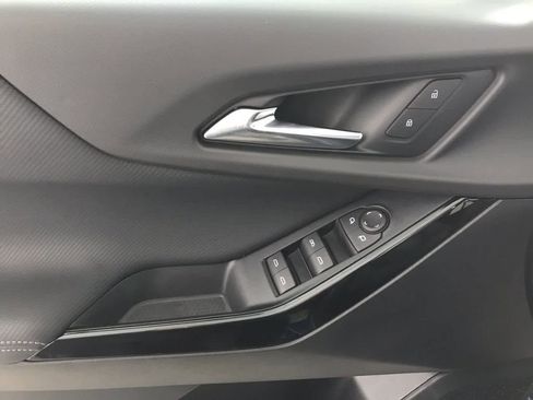 New 2026 Chevrolet Equinox LT w/ Midnight Edition image 10