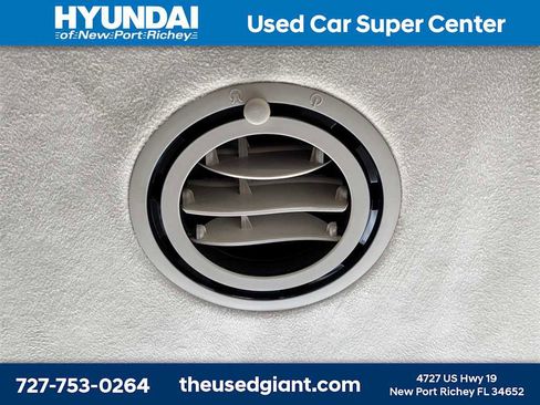 Used 2020 Hyundai Palisade Limited image 16