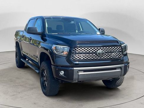 Used 2020 Toyota Tundra SR5 AWD/4WD image 3