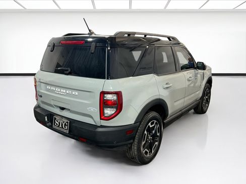 Used 2023 Ford Bronco Sport Outer Banks w/ Tech Package AWD/4WD image 4