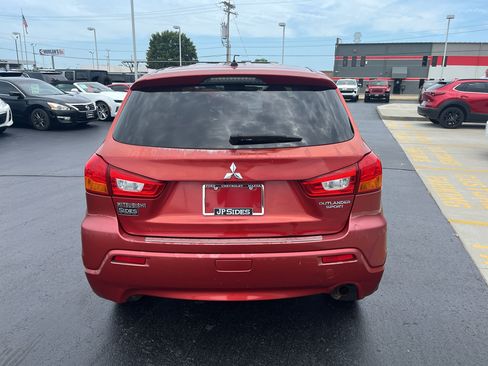 Used 2011 Mitsubishi Outlander Sport ES FWD image 10