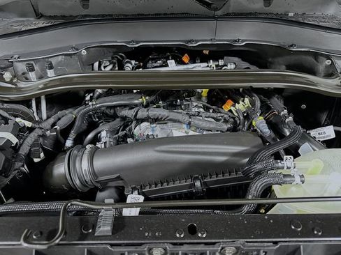 New 2026 Ford Explorer ST-Line image 21