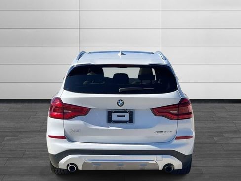 Used 2020 BMW X3 xDrive30e image 4