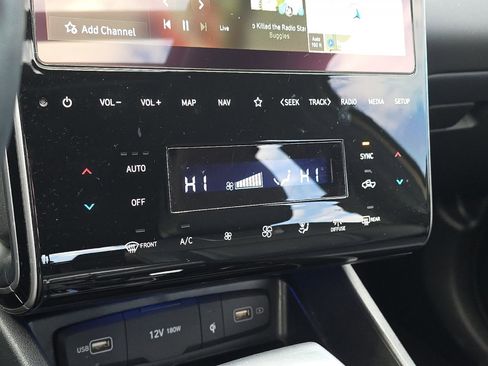 Used 2023 Hyundai Santa Cruz Limited image 20