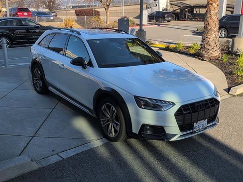 Used 2023 Audi A4 2.0T allroad Premium Plus w/ Premium Plus Package image 4