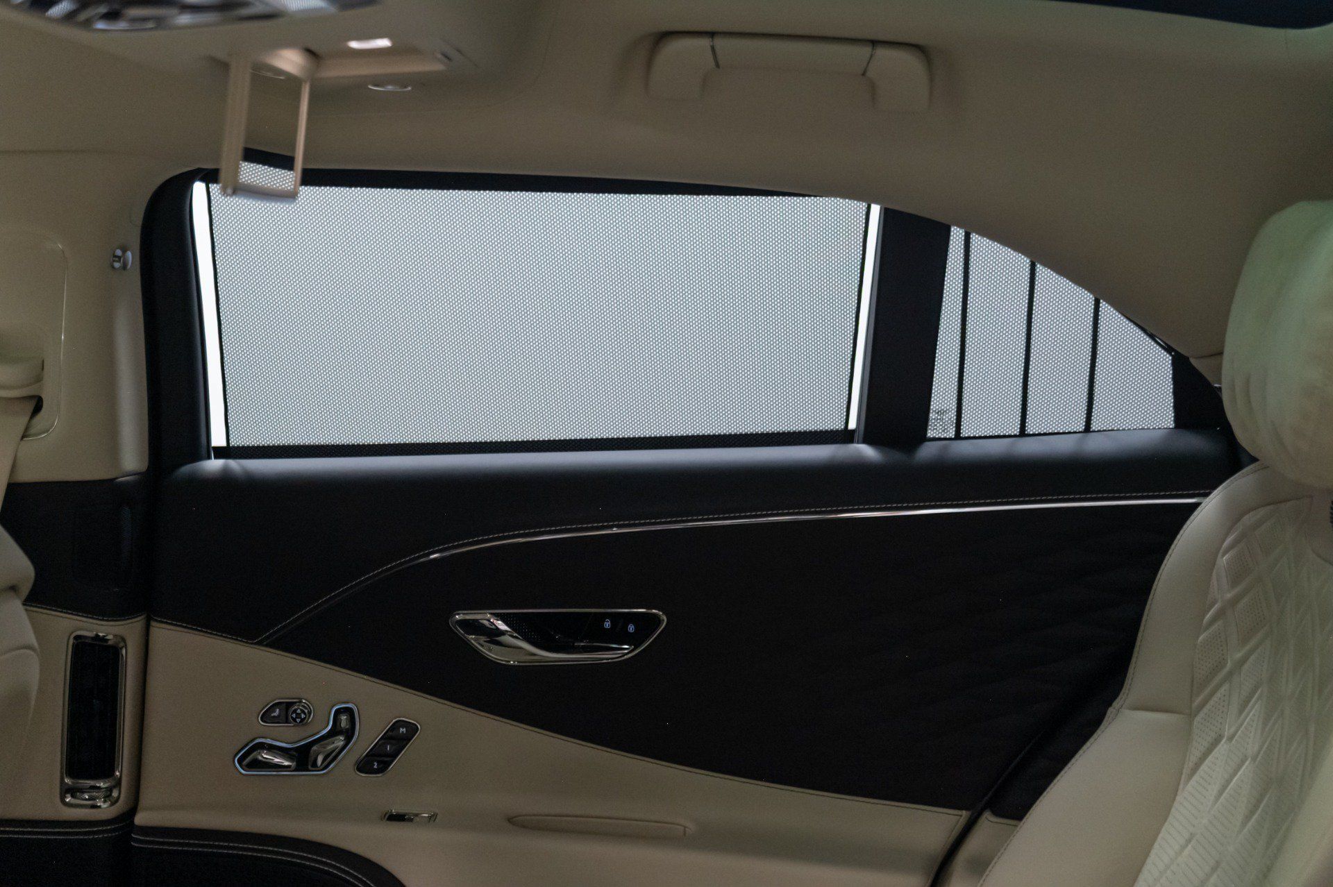 Used 2021 Bentley Flying Spur W12 AWD/4WD image 49