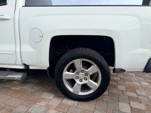 Used 2017 Chevrolet Silverado 1500 LT w/ All Star Edition RWD image 11