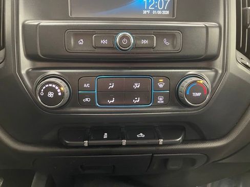 Certified 2019 Chevrolet Silverado 1500 Custom w/ Custom Convenience Package image 5