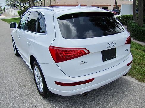 Used 2012 Audi Q5 2.0T Premium AWD/4WD image 11