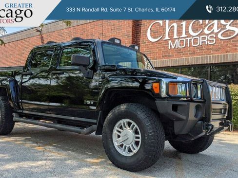 Used 2010 HUMMER H3T image 1