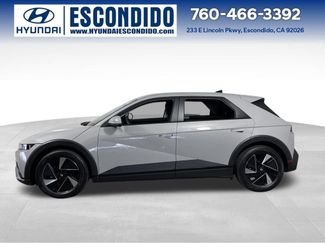 New 2026 Hyundai Ioniq 5 SE video 2